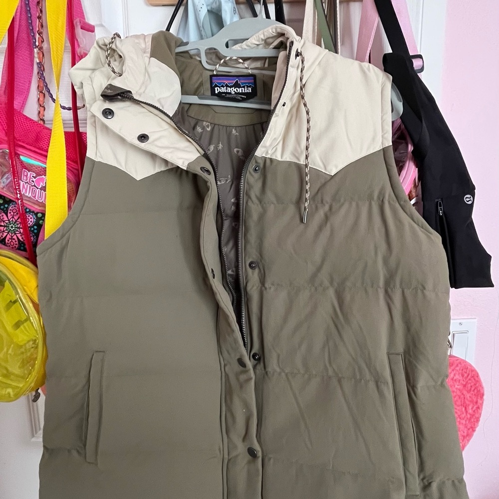 Patagonia puffer vest